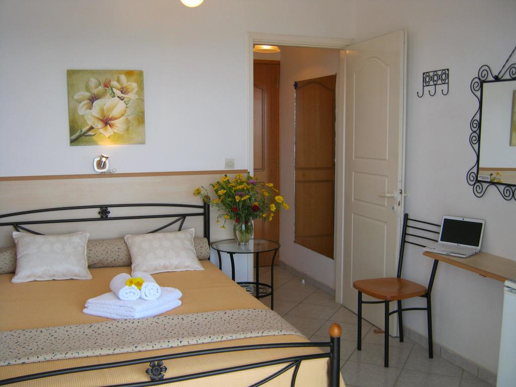 Neapoli Rooms Neápolis Chambre photo